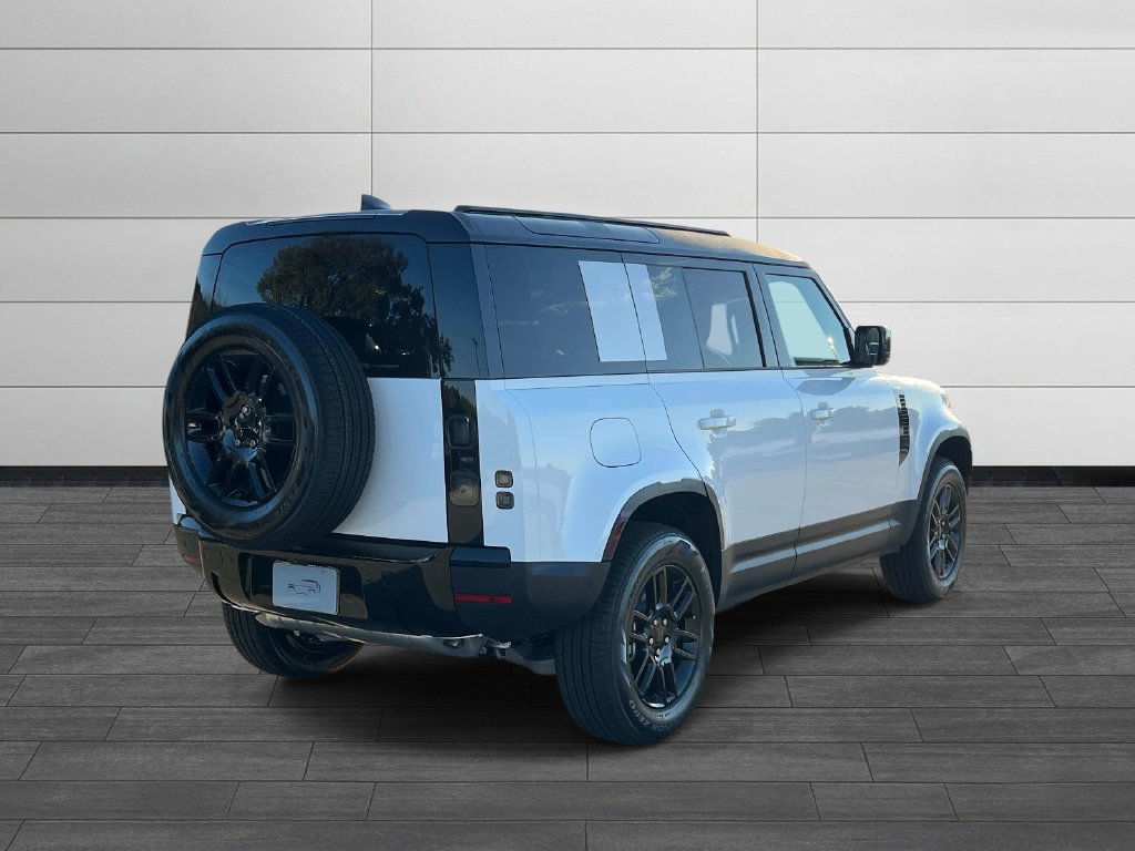 New 2026 Land Rover Defender 110 S AWD/4WD image 5