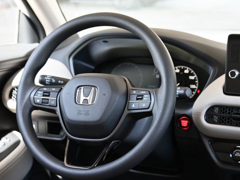 New 2026 Honda HR-V LX image 12