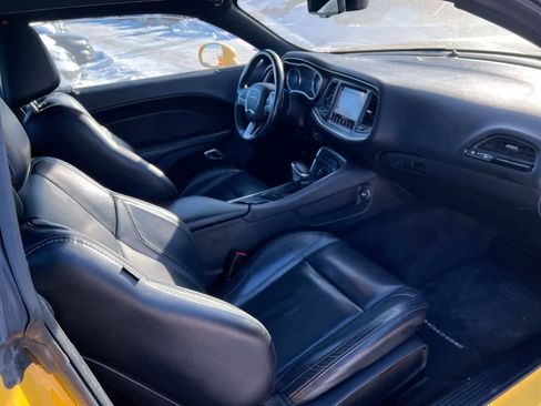 Used 2017 Dodge Challenger GT w/ Premium Sound Group image 12