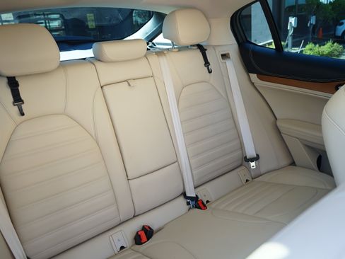 Used 2018 Alfa Romeo Stelvio Ti Lusso image 27