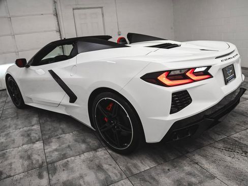 Used 2024 Chevrolet Corvette Stingray Convertible w/ 1LT image 6