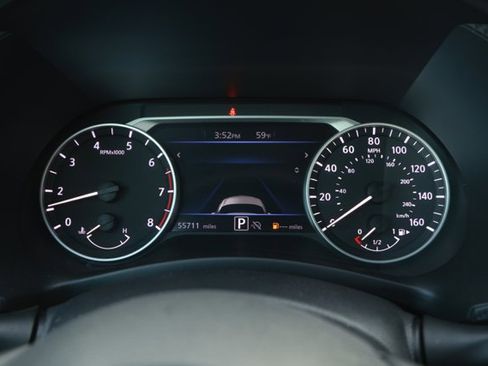 Used 2024 Nissan Sentra SV image 12