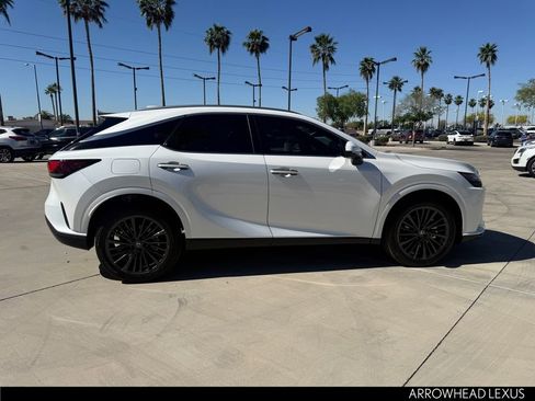 New 2026 Lexus RX 450h AWD image 8