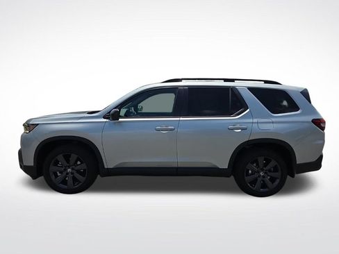 New 2026 Honda Pilot Sport image 7