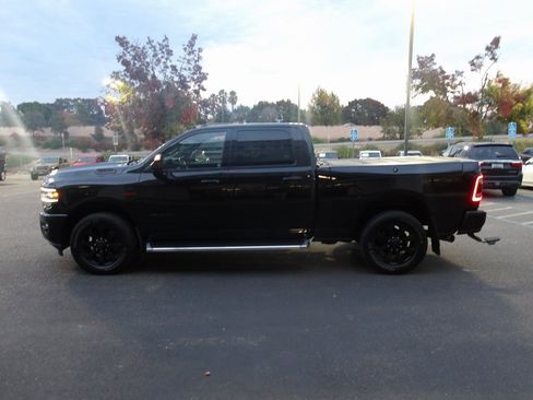 Used 2019 RAM 2500 Big Horn image 5