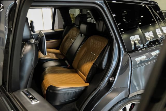 Used 2019 Land Rover Range Rover SV Autobiography Dynamic AWD/4WD image 36