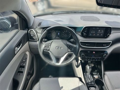 Used 2021 Hyundai Tucson Sport image 12