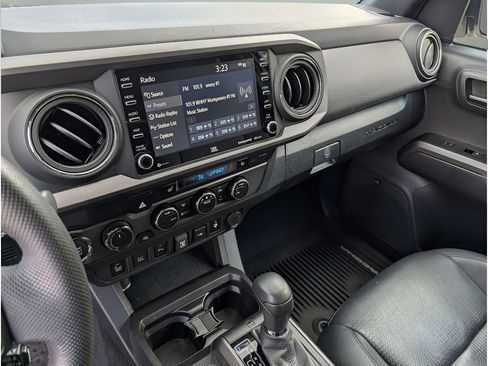 Used 2023 Toyota Tacoma TRD Sport w/ TRD Premium Sport Package AWD/4WD image 24