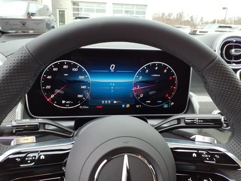 New 2026 Mercedes-Benz GLC 300 GLC 300 image 17