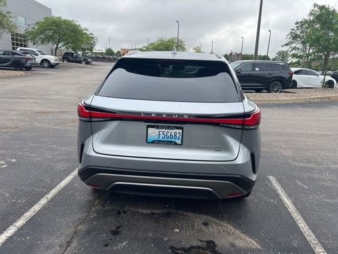 Used 2023 Lexus RX 350h w/ Accessory Package (2T) AWD/4WD image 4