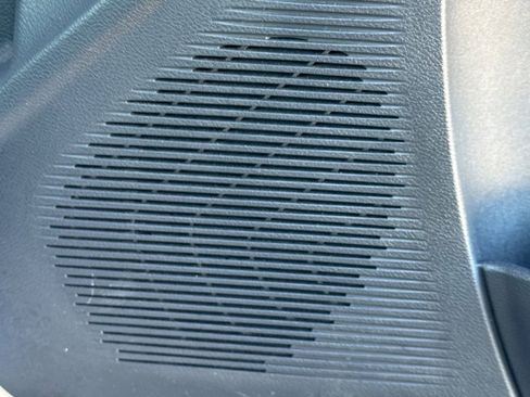 Used 2022 Dodge Challenger SXT w/ Blacktop Package image 25