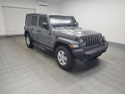 Used 2018 Jeep Wrangler Unlimited Sport S AWD/4WD image 11