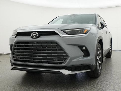 New 2026 Toyota Grand Highlander AWD Hybrid image 8
