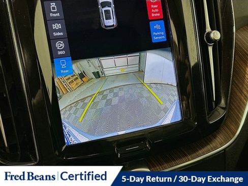 Used 2023 Volvo XC60 B5 Plus w/ Climate Package AWD/4WD image 15