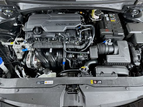 New 2026 Hyundai Elantra SE image 27