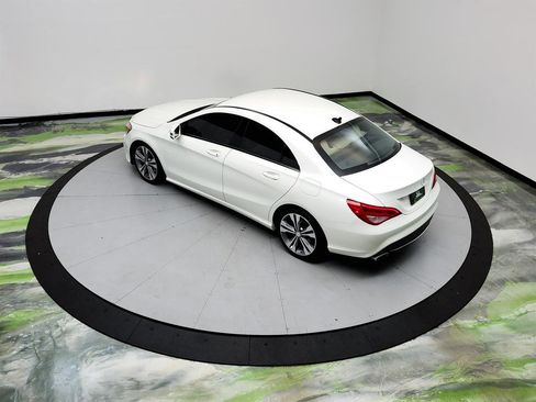 Used 2016 Mercedes-Benz CLA 250 CLA250 image 34