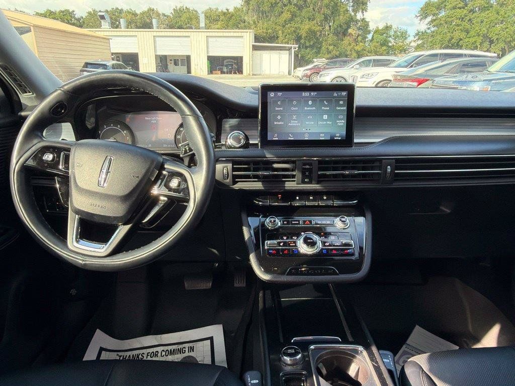 Used 2022 Lincoln Corsair AWD w/ Premium Package image 10