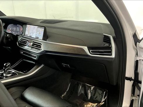 Used 2023 BMW X5 xDrive40i image 16