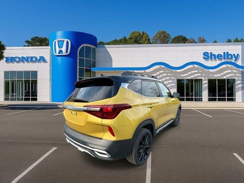 Used 2022 Kia Seltos Nightfall Edition image 8