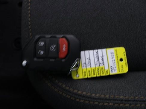 New 2026 Jeep Gladiator Sport image 7