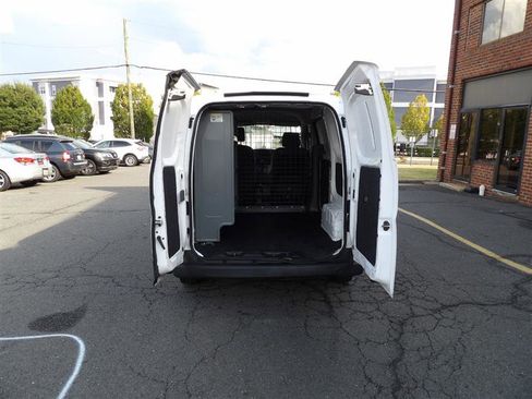 Used 2021 Nissan NV200 S image 8