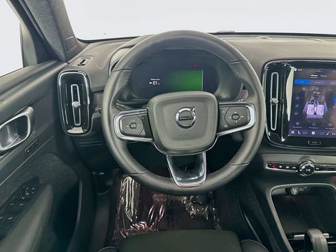 Used 2023 Volvo XC40 Recharge Plus AWD/4WD image 28