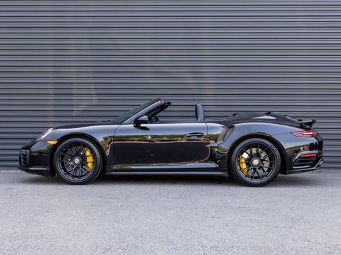 Certified 2019 Porsche 911 Turbo S AWD/4WD image 2