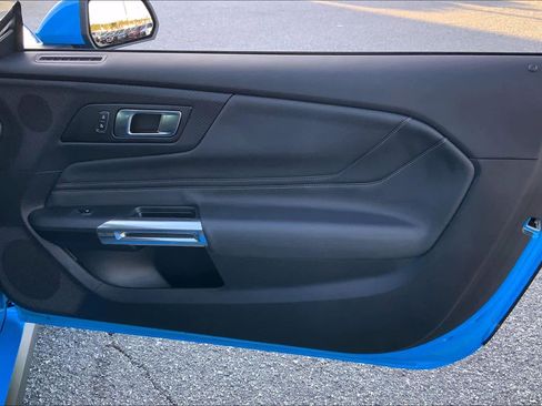 Used 2025 Ford Mustang GT Premium image 20