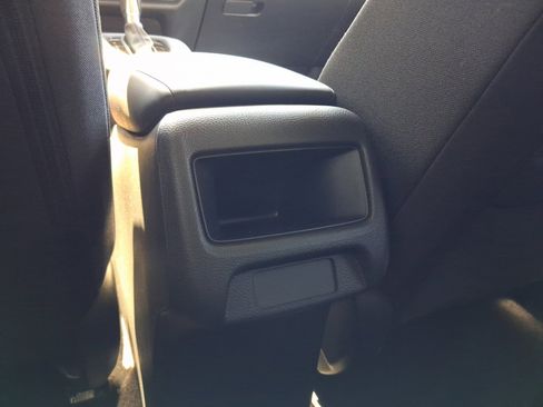 Used 2026 Honda HR-V LX image 25