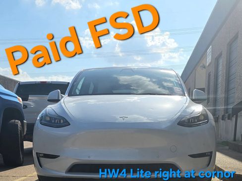 Used 2022 Tesla Model Y Performance AWD/4WD image 1