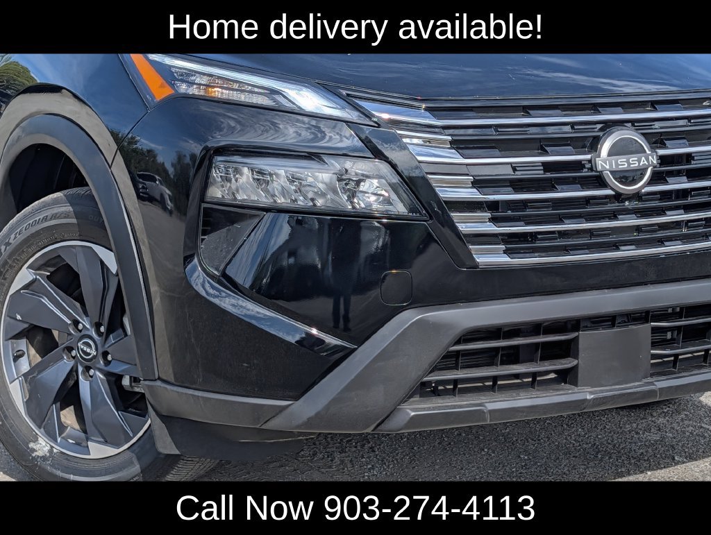 Used 2025 Nissan Rogue SV AWD/4WD image 10