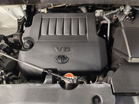 Used 2015 Toyota Highlander XLE image 33