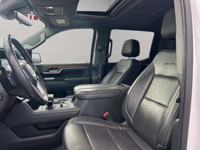 Used 2023 GMC Sierra 1500 Denali w/ Technology Package AWD/4WD image 36
