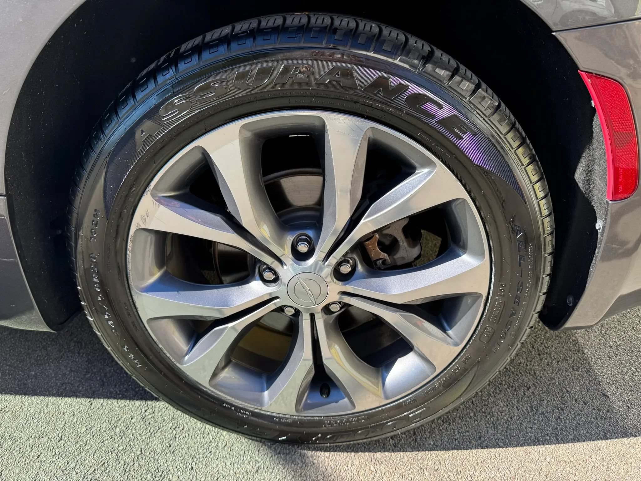 Used 2017 Chrysler Pacifica Limited FWD image 29