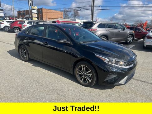 Certified 2023 Kia Forte LXS w/ LXS Technology Package image 1