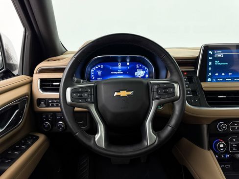 Used 2023 Chevrolet Tahoe Premier AWD/4WD image 37