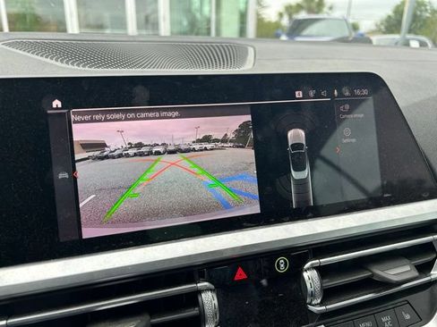 Used 2023 BMW M440i Convertible w/ Premium Package RWD image 12