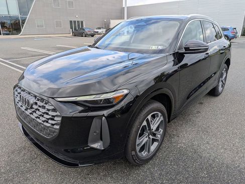 New 2025 Audi Q5 Premium image 3