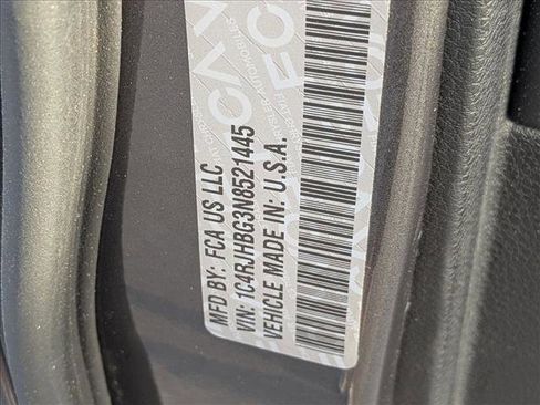 Used 2022 Jeep Grand Cherokee Limited image 15