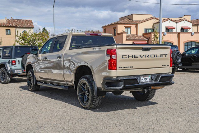 Used 2023 Chevrolet Silverado 1500 Custom Trail Boss w/ LPO, Dark Essentials Package AWD/4WD image 8