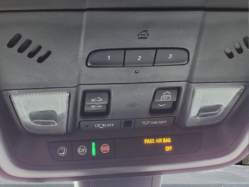 Used 2019 Cadillac XT4 Sport image 19