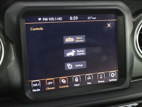 Used 2021 Jeep Wrangler Unlimited Sahara image 33