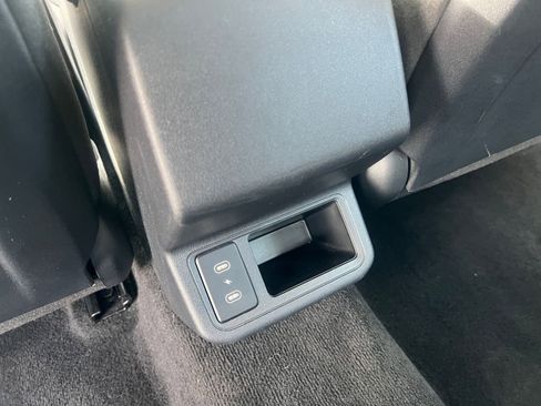 Used 2025 Kia K4 LXS image 24