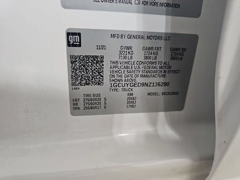 Certified 2022 Chevrolet Silverado 1500 LTZ w/ LTZ Premium Package AWD/4WD image 43