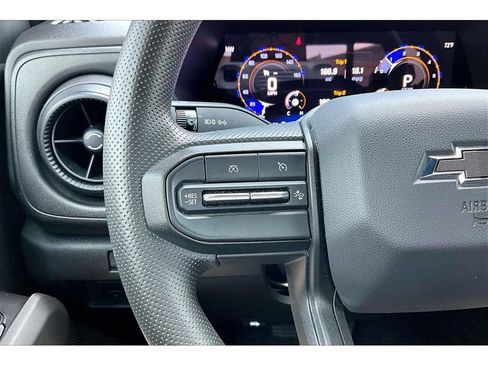 Used 2024 Chevrolet Colorado Trail Boss w/ Advanced Trailering Package AWD/4WD image 11