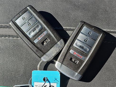 Used 2019 Acura TLX 3.5L Technology Pkg w/A-Spec P image 13