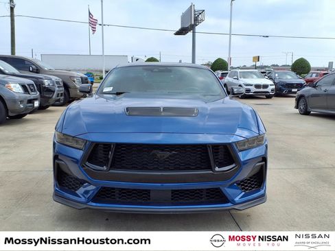 Used 2024 Ford Mustang GT Premium w/ GT Performance Package RWD image 3