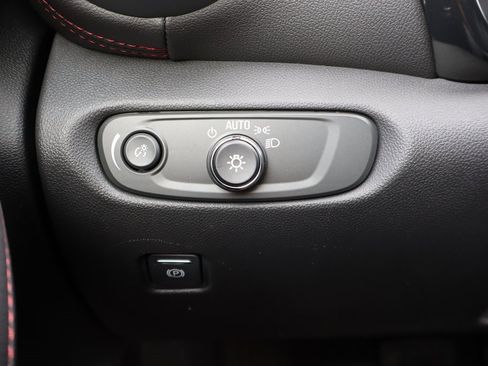 Used 2023 Chevrolet Blazer RS image 13