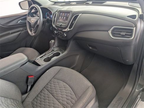 Used 2021 Chevrolet Equinox LT image 14