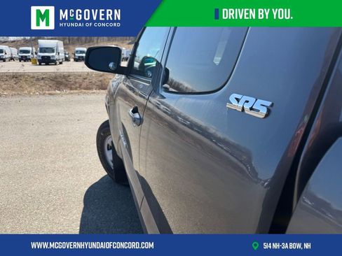 Used 2022 Toyota Tacoma SR5 image 27